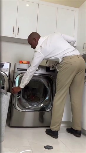 A girl hid inside a washing machine to escape from the police