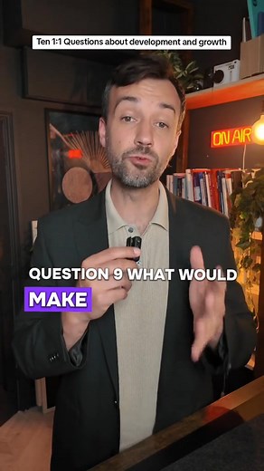 10 Questions to ask in 1:1s about growth and development #management #manager #leadership | Vincent Sanderson