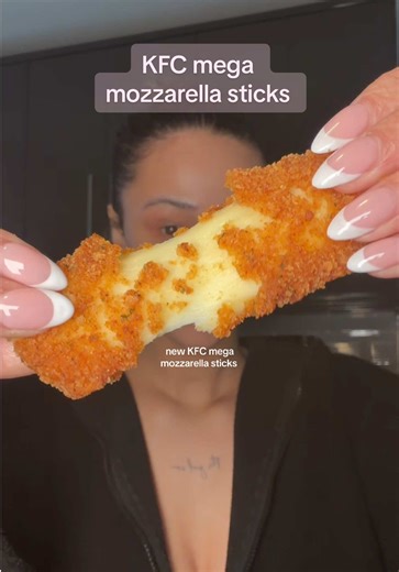 New KFC Mega Mozza sticks ✨🧀 @KFC UKI #mozzarellastick #kfc #cheese #foodtok #tastetest (Not an ad)