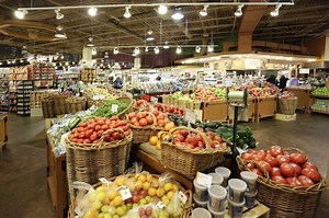 Furnished Apartments for Rent in 22102, McLean, VA with Swimming Pool