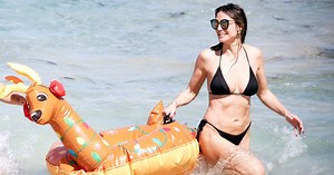 Heidi Klum Loves the Sunshine! See Her Sexiest Bikini and Swimsuit Pictures Over the Years