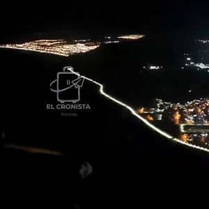 #COMODORO Una aeronave fue apuntada con un láser durante un vuelo de instrucción nocturno El Aeroclub Comodoro Rivadavia informó que en la noche del sábado una de sus aeronaves fue blanco de un rayo láser mientras desarrollaba un vuelo de instrucción en horario nocturno. Según detallaron, desde tierra una persona habría dirigido intencionalmente el haz de luz hacia el avión en plena operación. Leer más acá 👇 https://elcronistacr.com/una-aeronave-fue-apuntada-con-un-laser-durante-un-vuelo-de-ins
