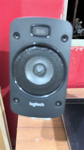Logitech z906 sound test. #bass #logitechz906 #home #speaker #trending