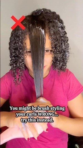 If You Brush Your Curls Like This… STOP🛑