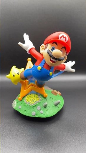 Taking a look at the amazing new Super Mario Galaxy amiibo! 🤩✨