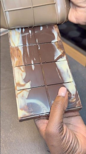 Tablette de chocolat marbré 🍫