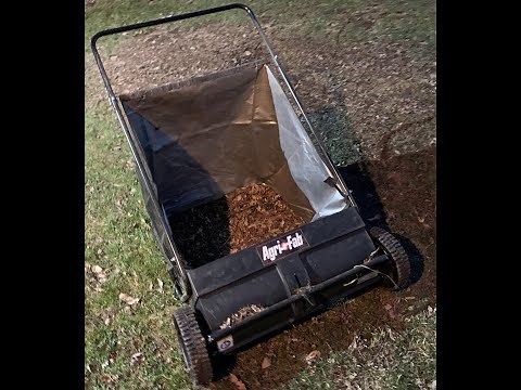 Agri-Fab 45-0218 26 Inch Push Lawn Sweeper rake Clean Tree Leaves Debris easy Spring Summer Fall BlK