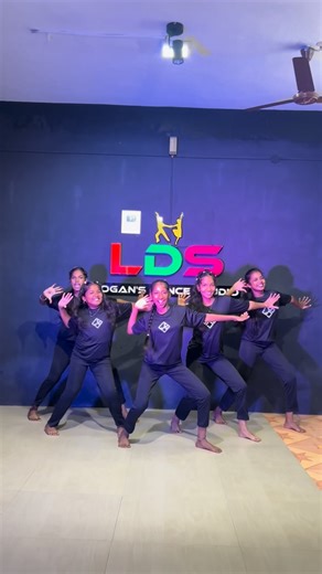 𝐋𝐎𝐆𝐀𝐍'𝐒 𝐃𝐀𝐍𝐂𝐄 𝐒𝐓𝐔𝐃𝐈𝐎 on Instagram: "DJ mix 🔥 #oldsong #djmix #trend"