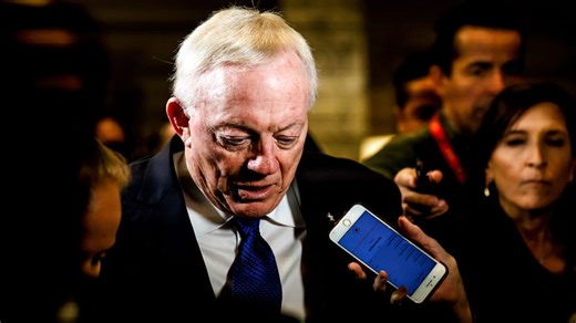 Why Cowboys Didn’t Offer a New Contract to Zeke?