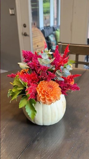 DIY Fall 🍁Flower Arrangment!