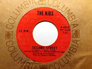 The Kids / Ernie, Jim Henson - Sesame Street / Rubber Duckie