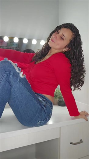 or whatever they said #quirky #dimples #wavyhair #red #hazeleyes | Wavy Hair