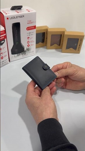 Ledlenser Lite Wallet Winter Offer - Free with P18R Signature or H19R Signature