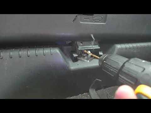 How to Open a Kia/Hyundai tailgate if the boot won't release or is broken
