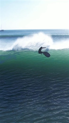 This guy has a cool flow at Impossibles #surfing #surf