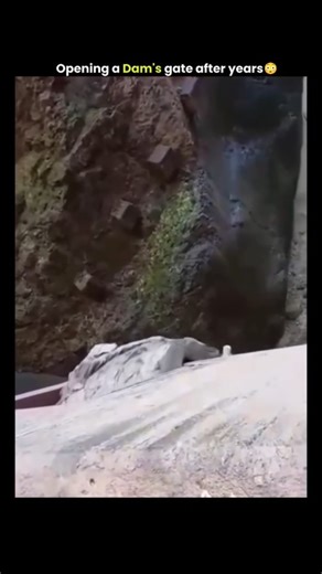 Facts Lovers on Instagram: "Opening a dam gate after years involves assessing reservoir conditions, gradually opening the gate using mechanical systems to release water and accumulated sediment, and carefully monitoring the downstream impact to prevent flooding or erosion. . ."