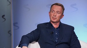 Který mobil je nejbezpečnější a jaké heslo málokdo prolomí? Radí expert, u něhož nakupují policie z celého světa - Seznam Zprávy