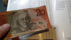 Coin collector reveals $20 notes worth more than their face value