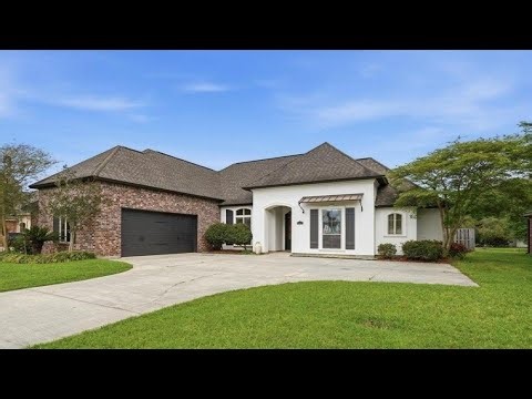 24929 Plantation Lake Ave, Denham Springs, LA Presented by Darren James.