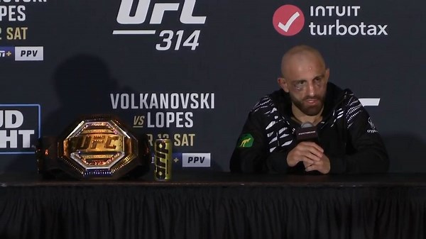 \"Pretty cool man to come back,\" Volkanovski claims featherweight belt at UFC 314 with unanimous decision over Lopes