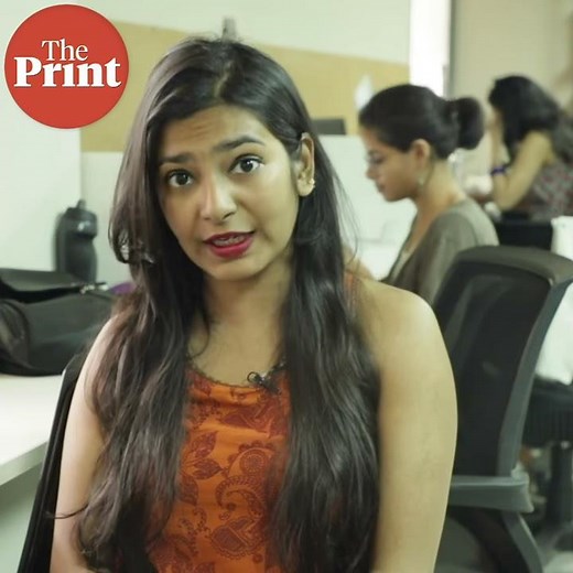 What is a virus and when was the first one discovered?