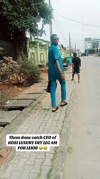 Them don finally catch CEO of KOSI LUXURY Dey leg am for lekki Fresh Guy 😜 #CapCut #fashiondesigner #fashionlord #tailor #tailor #clothing #fashionista #suits #bespoke