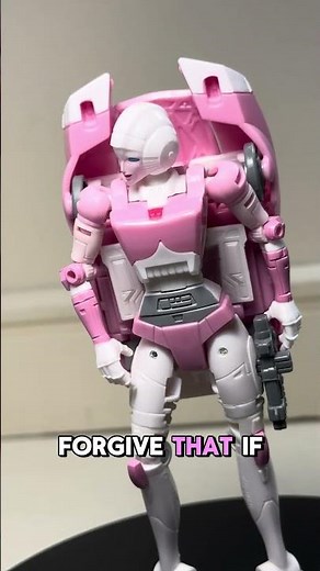 studio series 86 arcee in a minute #transformers #toyreview #studioseries86