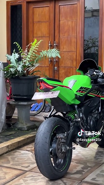 Understanding Launch Control for ZX25R Motorcycles