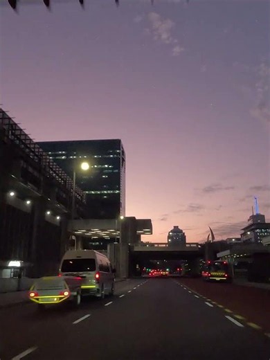 Discover the Magic of Cape Town at Night #NightDrive #CapeTown #POV
