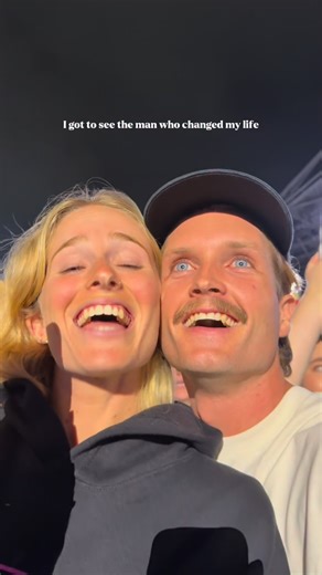 Ed Sheeran inspired me to start learning guitar and writing songs 10 years ago. He’s the reason I have a career in music today. I hope one day I can personally thank him for it. Getting right up close last night was so amazing. Stunning show @teddysphotos | Pete McCredie