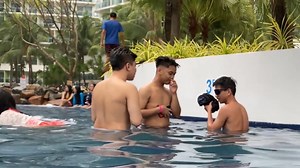22K views · 1K reactions | Tumae sa pool prank! | SNKY | Facebook