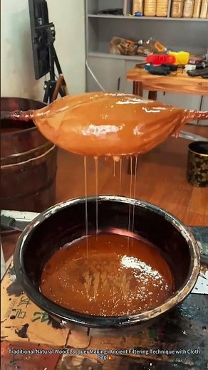 Traditional Natural Wood Lacquer Making! Ancient Filtering Technique with Cloth Bag 🔥
