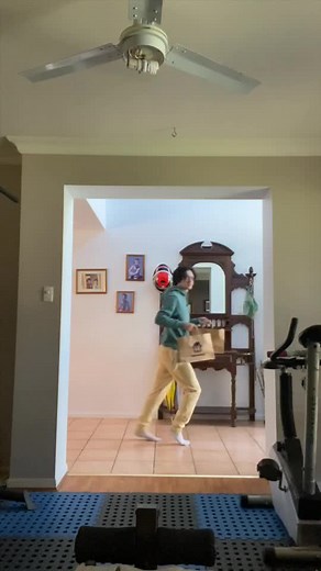 Snoop Dogg's Delivery Dance with Menulog