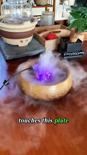 Think humidifiers make steam? Think again.#humidifier #ultrasonichumidifier #explained