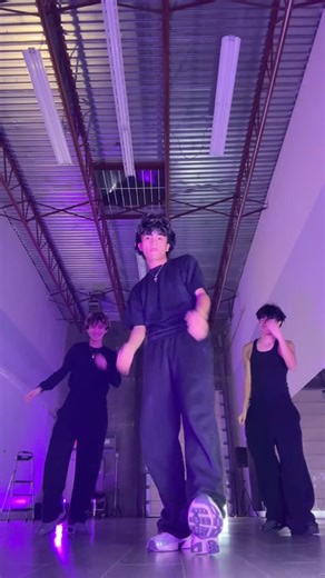 James | dc: @rymnd_sarsalejo #jamesamess | Instagram