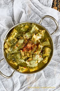 Vegan Palak Tofu Paneer - Tofu in Spinach curry. Glutenfree Recipe - Vegan Richa