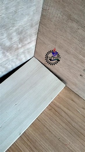 ini triknya memotong sambungan kayu yang tidak siku #woodworking #wooddesigner #woodscraft