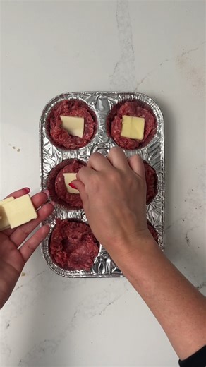 Texas burgers are so good! | Janelle & Kate