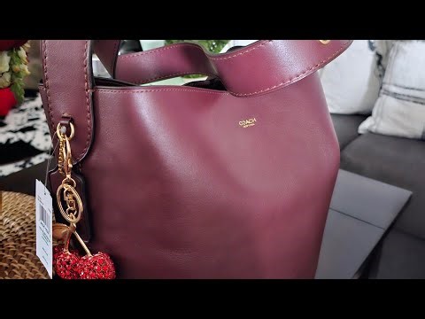 Unboxing Coach Bleecker Bucket bag in Merlot