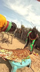 987K views · 7.2K reactions | African village mums sharing meal to equally to their family. #africa #villagelife #mums | Tribal life in Africa | Facebook