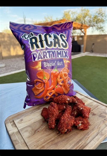 Delicious Blazin’ Hot Las Ricas Wing Crust Recipe