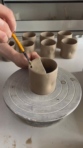 Ceramics Videos | Sheep handbuilt pottery mug 🐑 by @pol.ceramic | Instagram