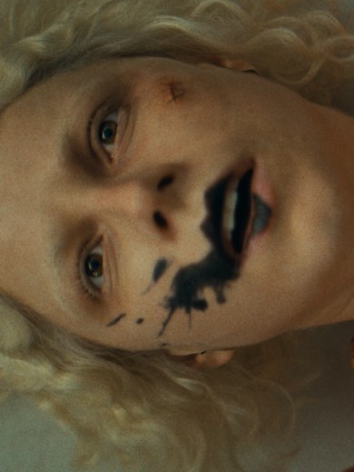 First look at Maggie Gyllenhaal’s highly anticipated monster movie