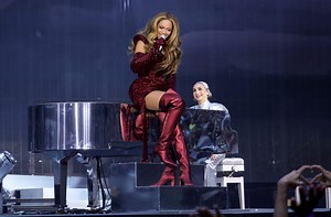 Beyonce Nip Slip Prevented By Dancer During "RENAISSANCE" World Tour