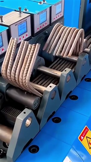 Modern iron folding tool for fast and sturdy metal shaping