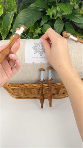 Part 6 • Let's make a bobbin lace snowflake together ❄️