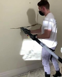 1.2M views · 1.2K reactions | Repair of cracks in plastering.⁠ ⁠ #civilengineering #theconstructor #construction #civil #engineering #civilengineeringworld #civilengineer #engineer #engineers #building #civilconstruction #constructionlife #engineeringlife #constructionworker | The Constructor - Civil Engineering Home | Facebook