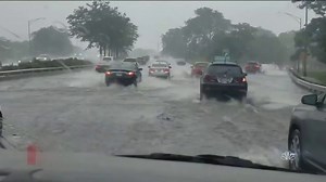 Extreme weather across the country as heat wave hits northwest