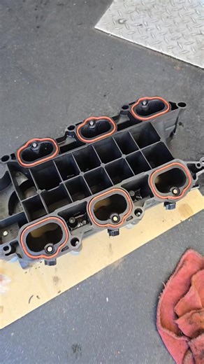 🔧 Need Car Repairs Without the Hassle? 🔧🚗 At AutoWerks Mobile Mechanic, we bring the shop straight to you. Whether it’s diagnostics, suspension, brakes, tune-ups, or even bigger jobs, we’ve got you covered right here in Walker County and the surrounding areas. ✅ ASE Certified ✅ Convenient mobile service ✅ Honest, dependable work ✅ Competitive pricing Don’t waste time sitting in a waiting room — let us come to you and get you back on the road faster. 📞 Call or text us today at 205-831-5095 to