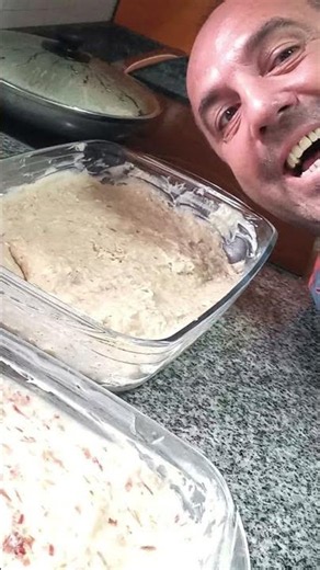 Día se croquetas, masa de jamón y masa de avíos del cocido. Mañana a liar croquetas ♥️